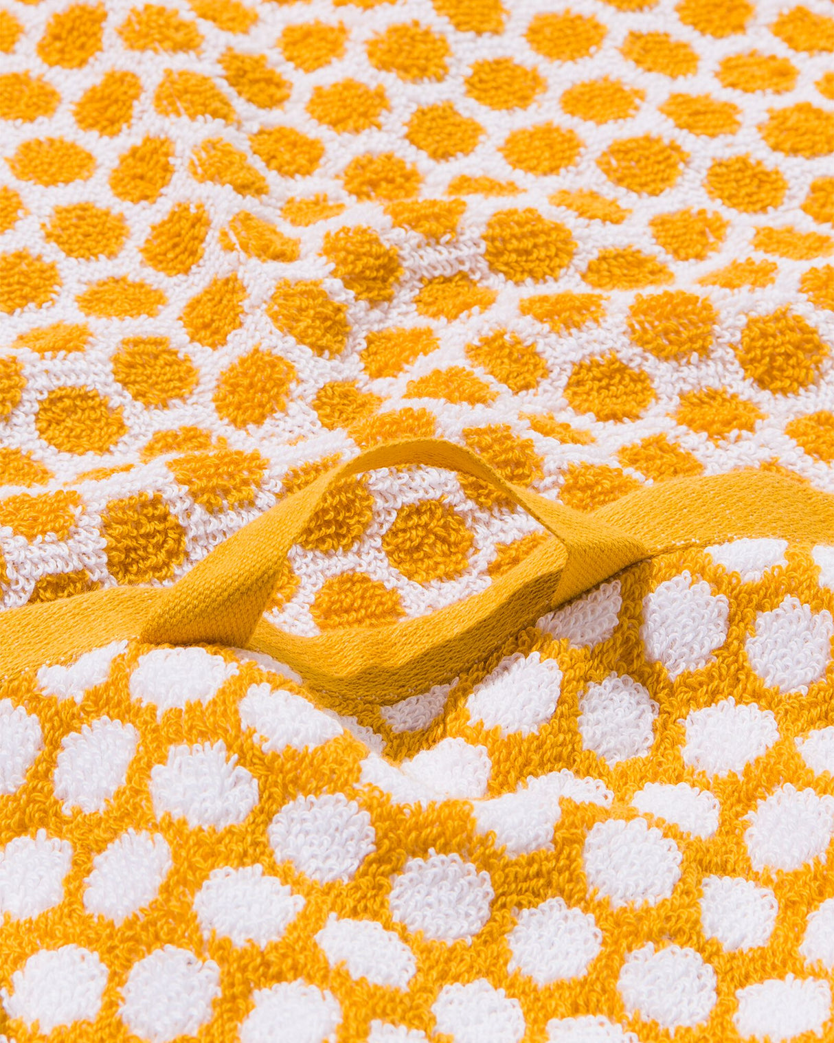 Hema Gastendoek Okergeel met Stippen / 客用毛巾點綴赭色(30 x 55 公分)